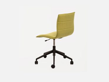 Case mobile work chairs