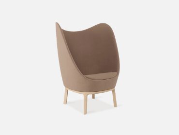 Dixi raised office tub chair on wood legs