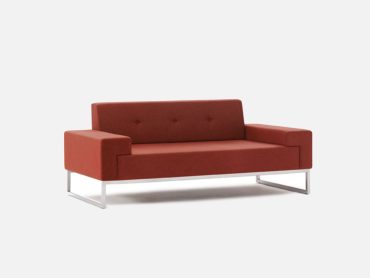 Hub budget office sofa with metal sled base