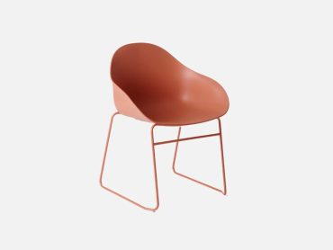 Ruby Tub meeting chair with skid base