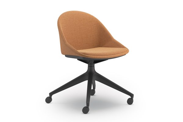 Papillon Raised meeting chair with castors