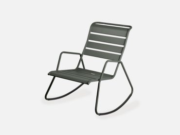 Commercial outdoor lounge chair