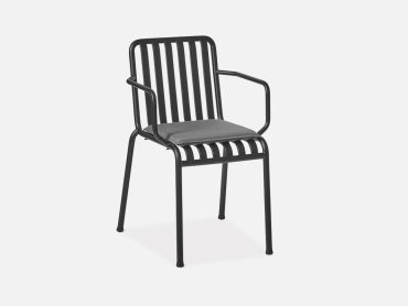 Palissades-outdoor-chair-with-seatpad
